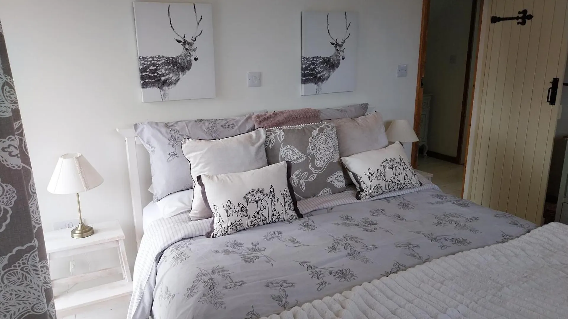 Meadowbeck Holiday Cottages Whitby 0*,  Storbritannien