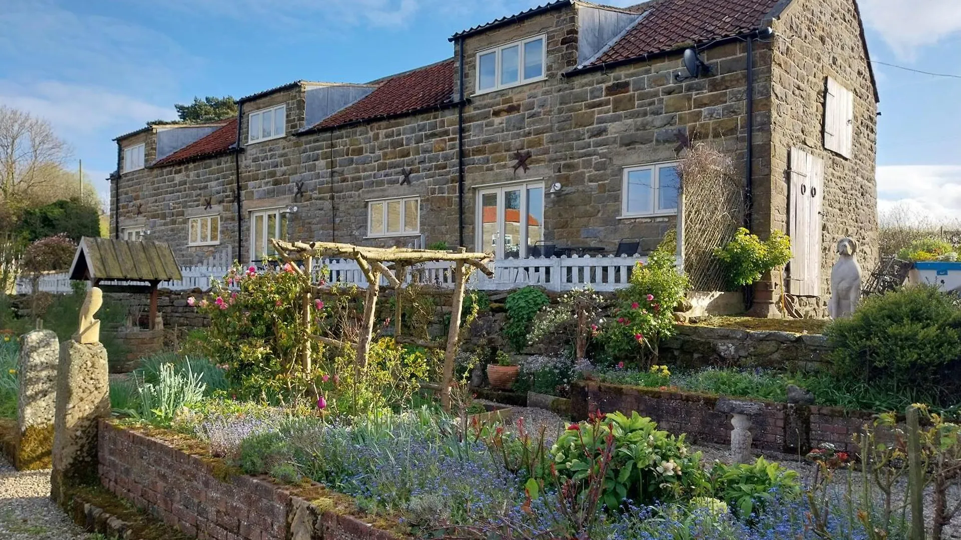 Meadowbeck Holiday Cottages ويتبي المملكة المتحدة